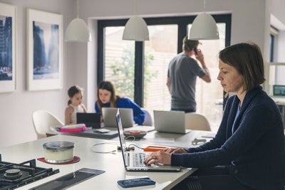 Dünyanın durduğu günler: Coronavirüs gölgesi altında home-office çalışmanın hukumuzdaki yeri